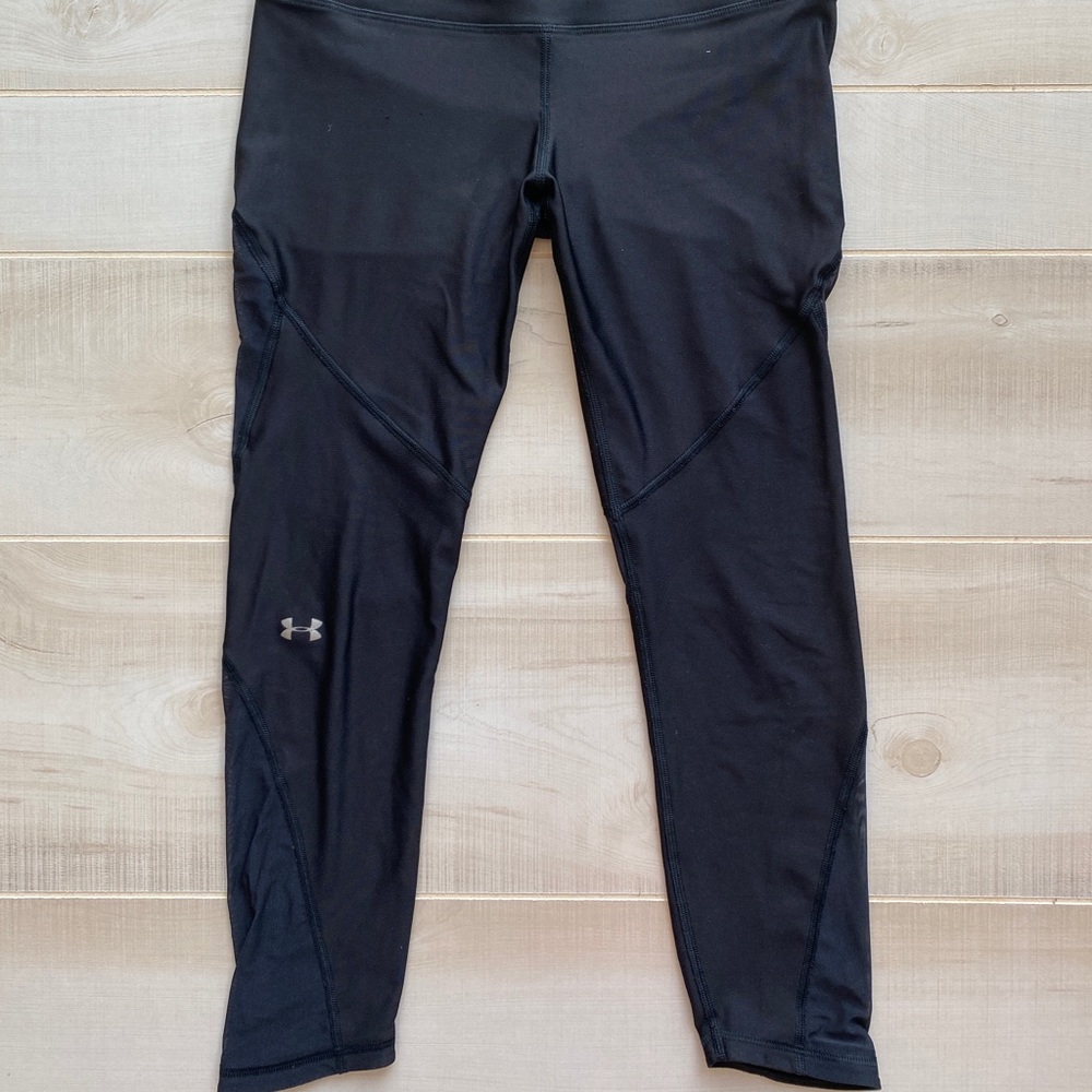 UA black leggings